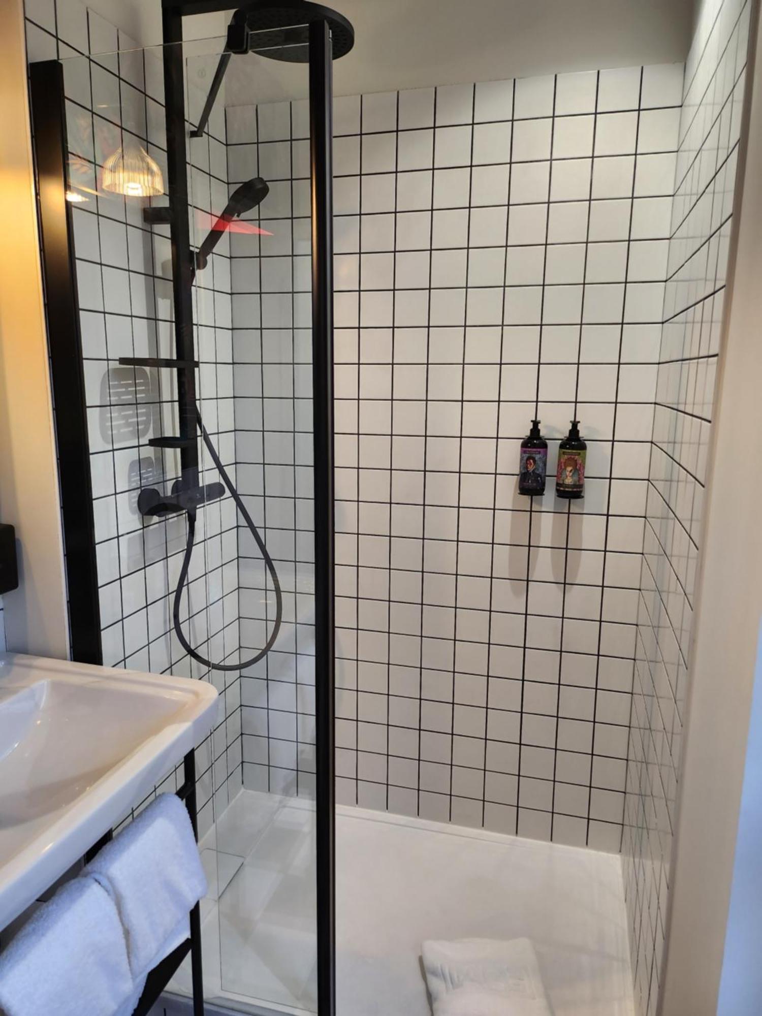 Labe Hotel Tours Centre Gare 外观 照片